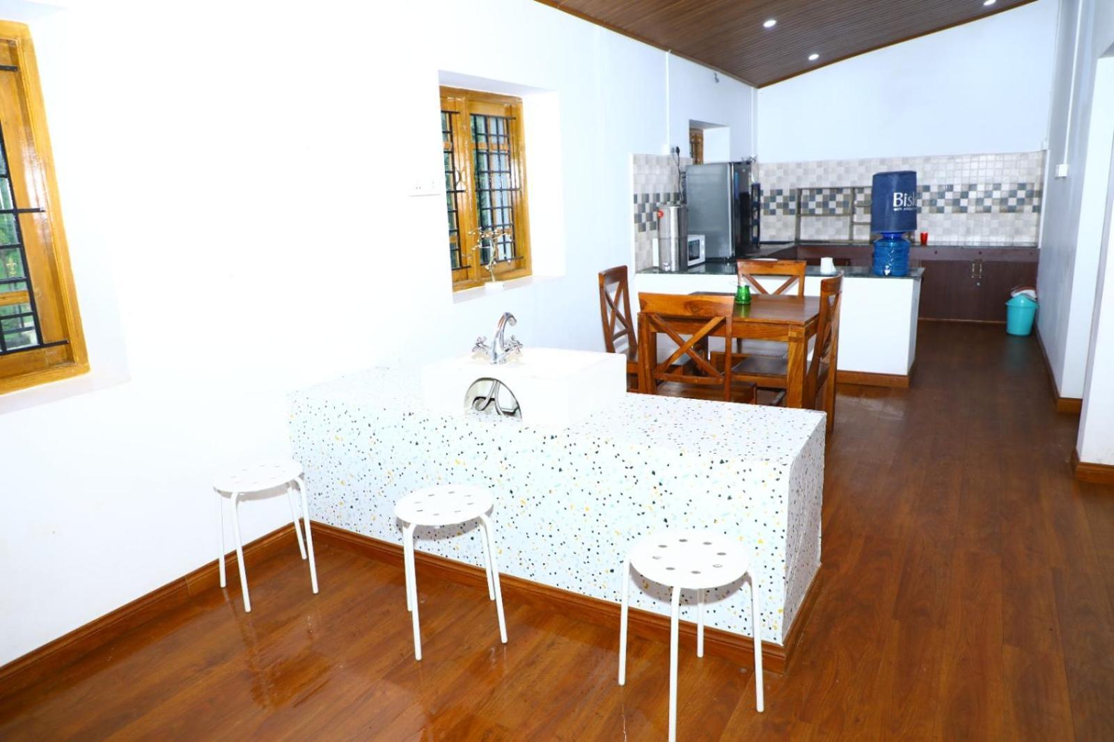 Little Valley Villa อูตี ภายนอก รูปภาพ